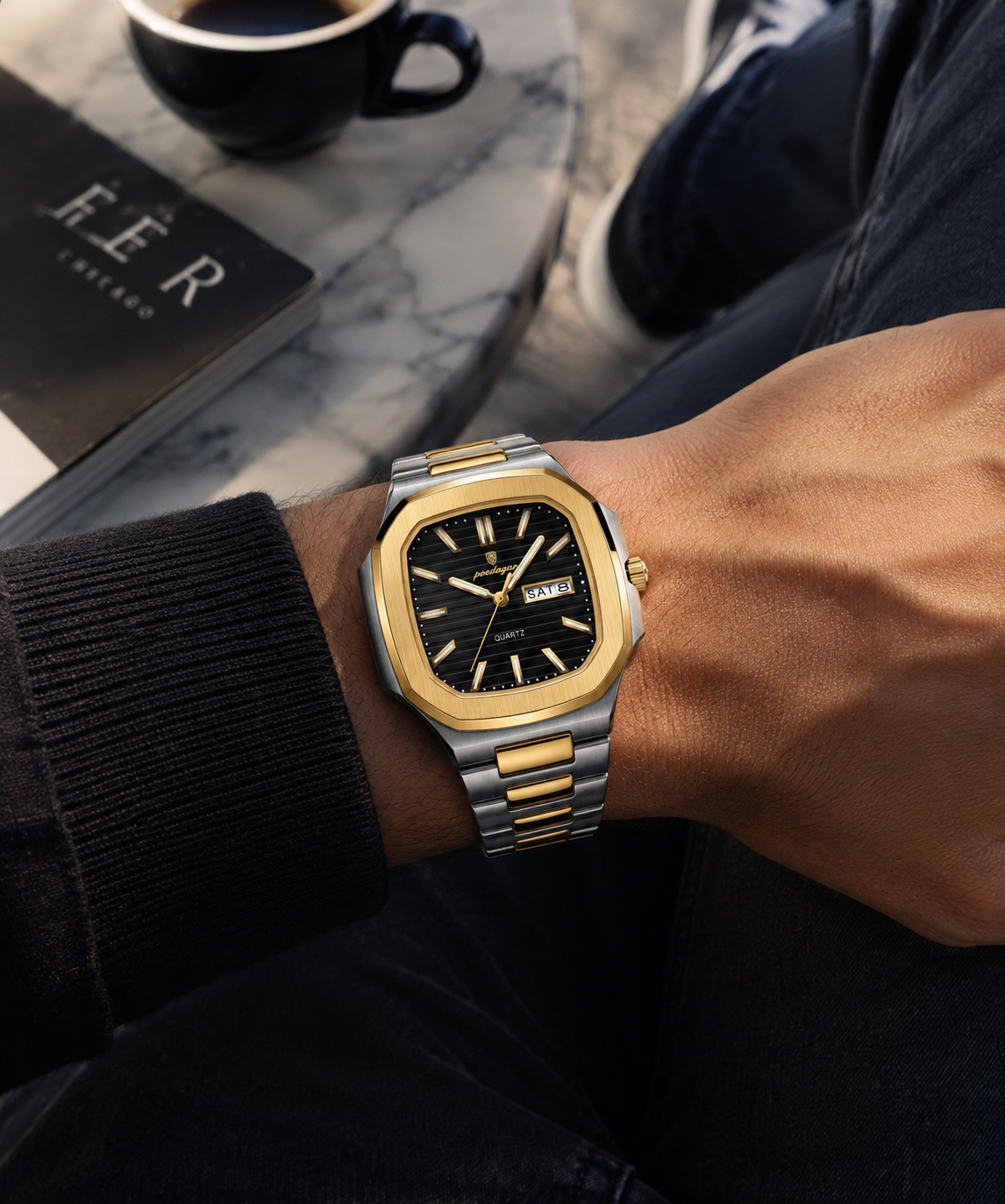 Montre Le Carré en acier, silhouette classique à boîtier carré – L'Heure Juste