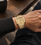 Montre Le Carré, design carré à angles marqués – L'Heure Juste