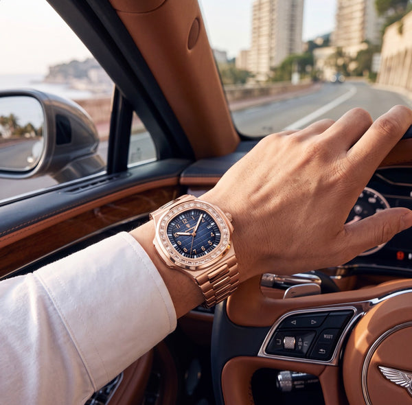Montre L'Éclat acier, lunette sertie et boîtier intégré – L'Heure Juste