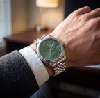 Montre La Cannelée, bracelet jubilé et silhouette classique – L'Heure Juste